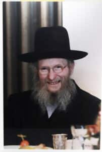 תמונות רבנים על מתכת איכותית