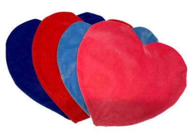 כרית בצורת לב בצבעין שונים מתאים למתנה לחברה ,מתנה לאמא